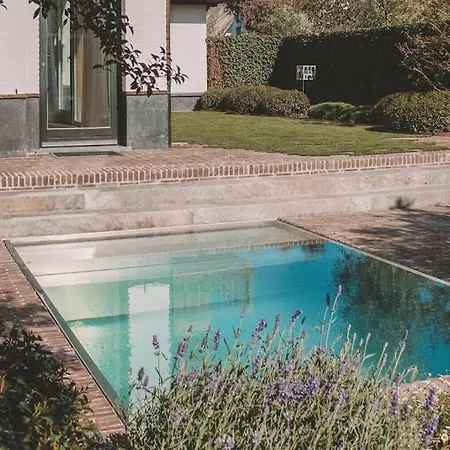 85 - Exclusive Design With Pool Near Golf Villa